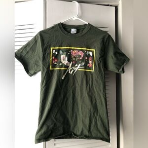 Green Art T-Shirt with Floral Design Women’s Size S